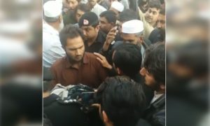 پشاور میں ڈاکٹر نے نومولود کا گلہ کاٹ دیا | urduhumnews.wpengine.com