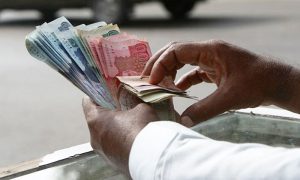 قرضہ معاف کرانے والوں کو ایک موقع ملنا چاہیے، اٹارنی جنرل کا مطالبہ | urduhumnews.wpengine.com