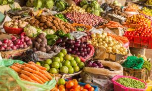اتوار بازاروں میں سبزی اور پھلوں کی قیمتوں میں کمی
