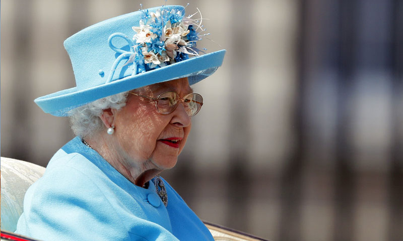 شاہی جوڑے کا معاملہ، ملکہ برطانیہ نے خاموشی توڑ دی