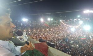 سندھ والوں کے پاس25 جولائی کو موقع ہے، عمران خان| urduhumnews.wpengine.com