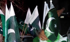 پرچم کا احترام لازم|humnews.pk