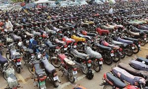 بزرگ بھی موٹر سائیکل لفٹر کے جرم میں ملوث|humnews.pk