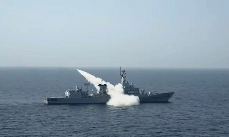پاک بحریہ کی بحیرہ عرب میں فوجی مشق|humnews.pk