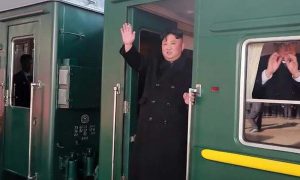 سربراہ شمالی کوریا امریکی صدر سے ملاقات کے لیے روانہ