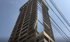 کراچی، زیر تعمیر عمارت کی لفٹ گرنے سے 5 مزدور جاں بحق