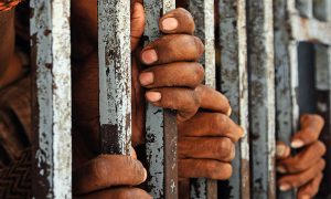 بھارت میں قید دو پاکستانی قیدی اسپتال میں دم توڑ گئے | ہم نیوز