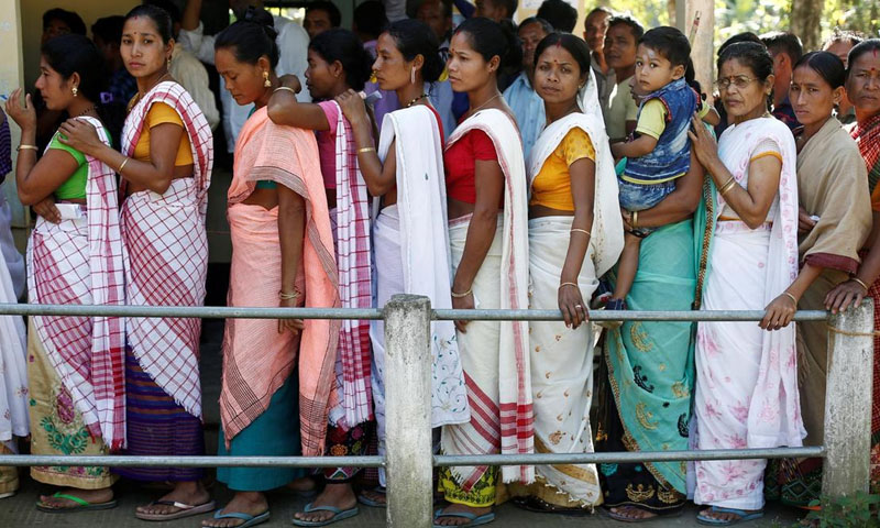 بھارت میں لوک سبھا کے انتخابات : پولنگ کا آغاز ہوگیا