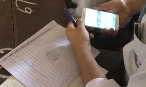 سندھ میں امتحانات: سوالیہ پیپر امتحانی مرکز سے پہلے سوشل میڈیا پر