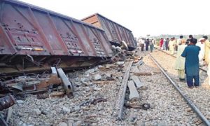 مال گاڑی کی بوگیاں ٹریک سے اتر گئیں: کوئٹہ ایران ٹرین معطل