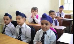 پشاور : ’سکھوں‘ کے اسکول کے لیے رقم مختص