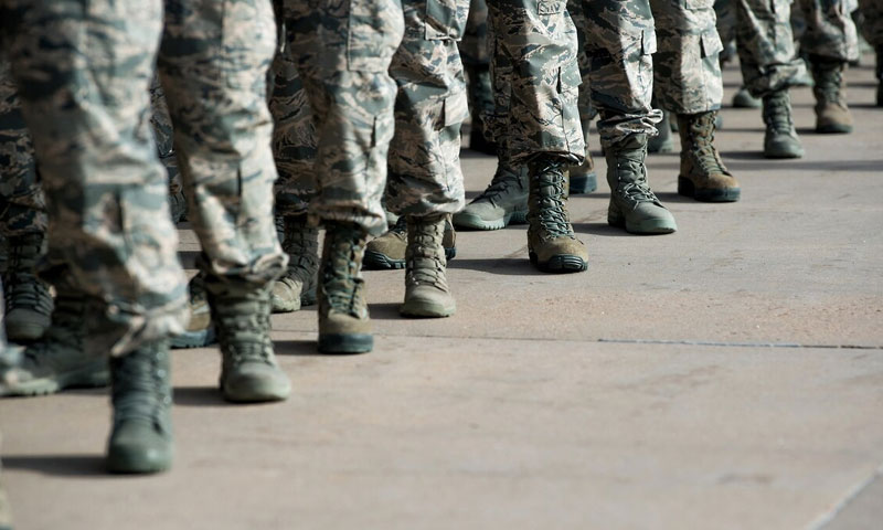 فوج میں بھرتی کیلئے نوجوانوں کی عدم دلچسپی، امریکہ کیلئے باعث تشویش