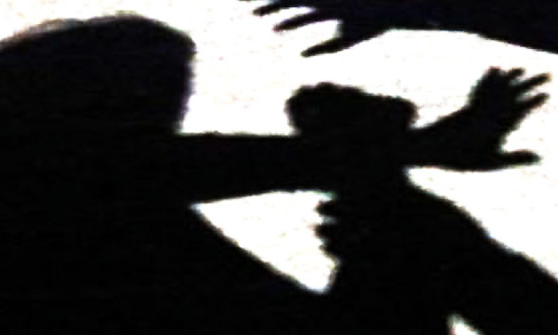 لیگی رہنما کی انسان دشمنی: دو اینٹوں کی قیمت سات سالہ بچے پر تین گھنٹے تشدد