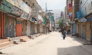 کوئٹہ:مولانا محمد حنیف کے قتل کے خلاف شہر میں شٹر ڈاؤن ہڑتال