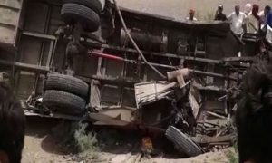 چلاس: مسافر کوچ کو حادثہ ،26 جاں بحق ،13 زخمی