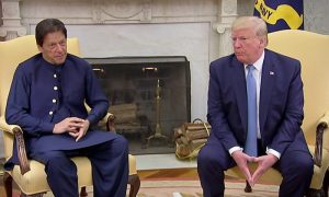 وزیر اعظم کا امریکی صدر سے رابطہ، کشمیر کے حل کی کوششیں کرنے پر زور