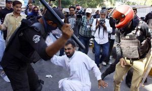 کراچی: ایم کیو ایم اور پی ٹی آئی کا گرفتار اساتذہ سے اظہار یکجہتی
