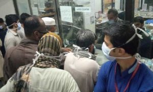 کراچی: زہریلی گیس کیماڑی کے بعد کھارادر اور رنچھوڑ لائن تک پہنچ گئی