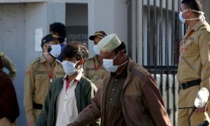 کراچی: پراسرار زہریلی گیس کا سراغ نہ لگایا جاسکا، متاثرین کی تعداد بڑھ گئی