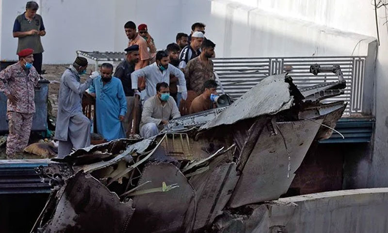کراچی طیارہ حادثے میں کپتان کی فاش غلطیوں کا انکشاف