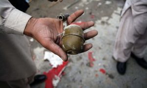 کراچی: بیکری پر پھینکا جانے والا دستی بم روسی ساختہ تھا، رپورٹ