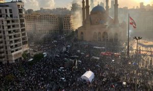 بیروت دھماکوں کے بعد لبنان میں حکومت مخالف مظاہرے پھوٹ پڑے
