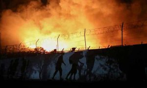 یونان: مہاجرین کے کیمپ میں آگ لگ گئی