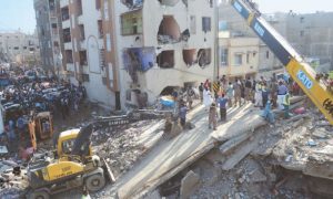 کراچی:کورنگی میں گرنے والی عمارت کا ریسکیو آپریشن مکمل