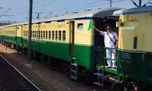 کراچی سرکلر ٹرین آزمائشی طور پر چل پڑی