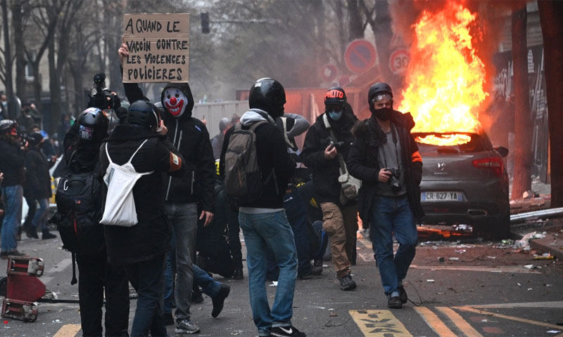 فرانس میں پولیس اصلاحات کیخلاف مظاہرے