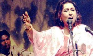 ملکہ غزل اقبال بانو کی 82ویں سالگرہ آج منائی جا رہی ہے