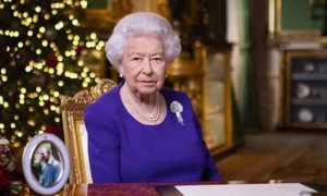 برطانوی چینل نے کرسمس پر ملکہ برطانیہ کو ڈانس کروا دیا