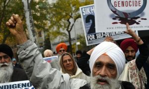 نیویارک: سکھوں کا ہندوستانی قونصل خانے کا گھیراؤ