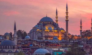 کورونا: ترکی میں جمعہ اور ہفتہ کو مکمل لاک ڈاؤن نافذ