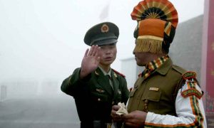 بھارتی اور چینی افواج ایک بار پھر آمنے سامنے، متعدد زخمی