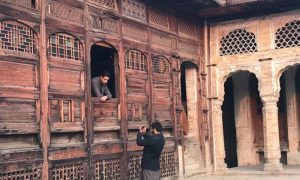 پشاور کی تاریخی حویلی جہاں آنے والوں کو خاص زبان بولنا ہو گی