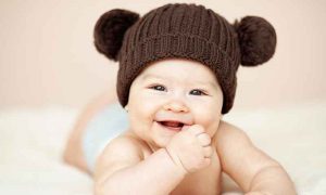اپنے بچوں کی پیدائش کیلئے کروڑوں روپے کی ادائیگی