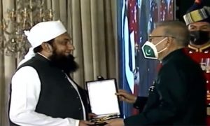 مولانا طارق جمیل کو صدارتی اعزاز حسن کارکردگی سے نوازا گیا