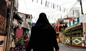 سری لنکا: برقعے پر پابندی، ہزار سے زائد مدارس بند کرنے کا فیصلہ