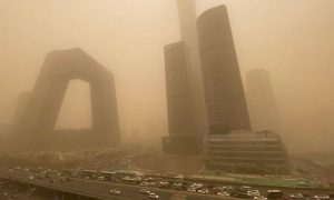 چین میں بدترین ریت کا طوفان، نظام زندگی شدید متاثر