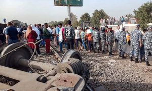 مصر: ٹرین پٹری سے اتر گئی، 16 جاں بحق،102 زخمی