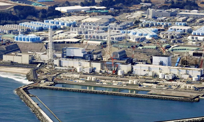 جاپان: ناکارہ جوہری پلانٹ کا آلودہ پانی سمندر میں چھوڑنے کی منظوری