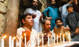 پشاور: عظیم اداکار دلیپ کمار کی غائبانہ نماز جنازہ ادا