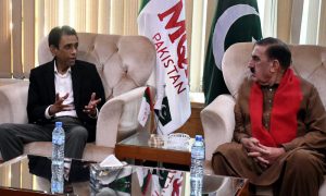 کراچی کی سیاست میں نیا موڑ، ایم کیو ایم کا دیرینہ حریف اے این پی کے ساتھ اتحاد