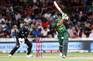 نیوزی لینڈ نے دوسرے ٹی ٹوئنٹی میں پاکستان کو 21 رنز سے شکست دے دی