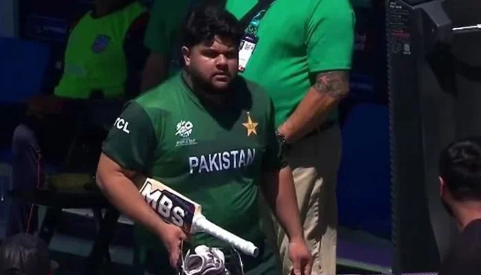 ٹی ٹوئنٹی ورلڈ کپ ، بھارت کیخلاف پاکستان کی پلیئنگ الیون فائنل ، اعظم خان ڈراپ