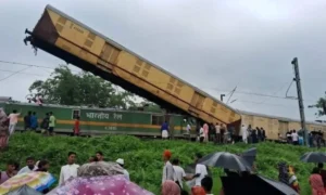 بھارت ٹرین