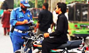 ٹریفک پولیس لاہور
