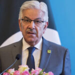 وزیر دفاع