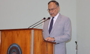 احسن اقبال